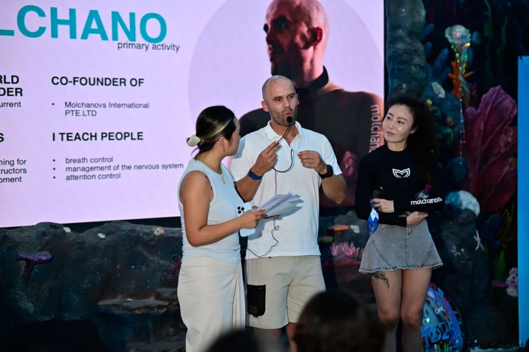 698aa540c5fa6.jpg 17.jpg